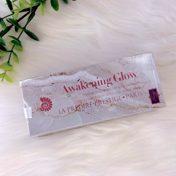 La Predire Prestige Other - Awakening Glow Prestige Nourishing Peach Shiny Lip Oil